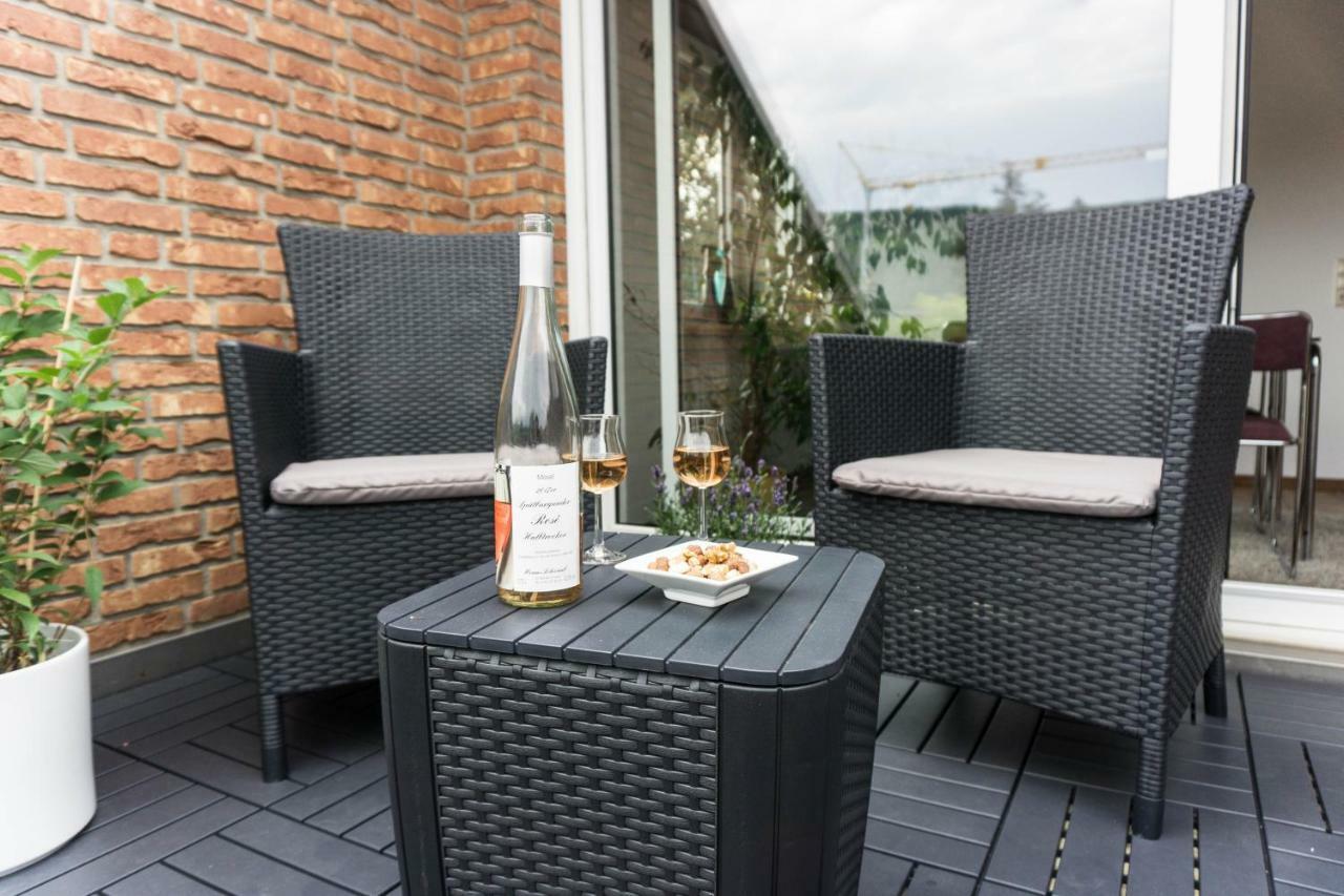 Moderne 70 Qm Wohnung Mit Grosser Dachterrasse Kinheim Esterno foto
